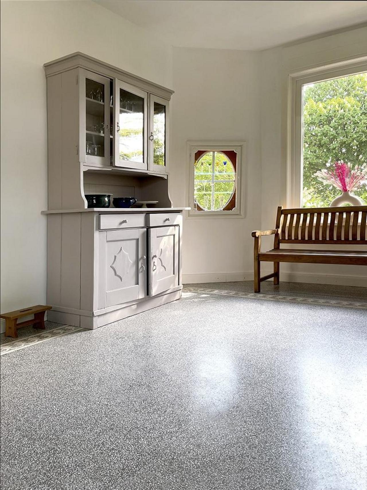 Terrazzo Wolkenweiss 