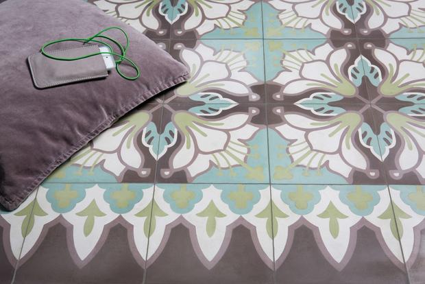 Retrofliesen mit Muster 