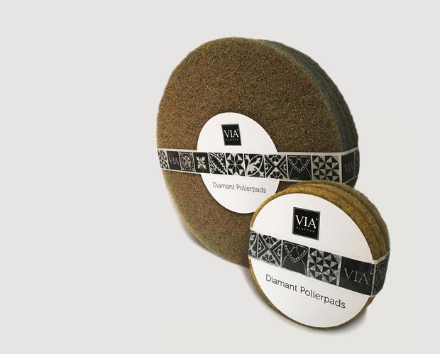 Diamant Polierpads für die Aufbereitung von VIA Zementfliesen 