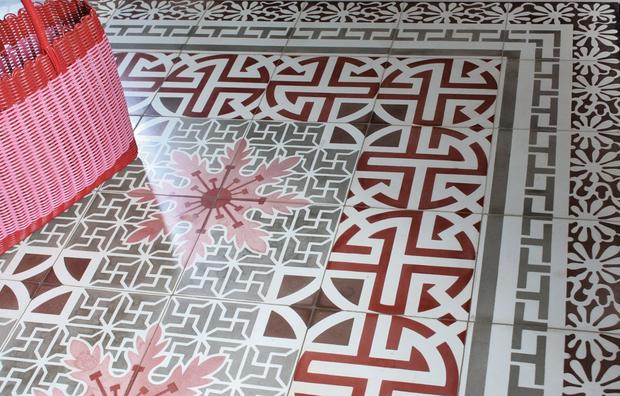 Zementfliesen zur Boden- und Wandgestaltung" 