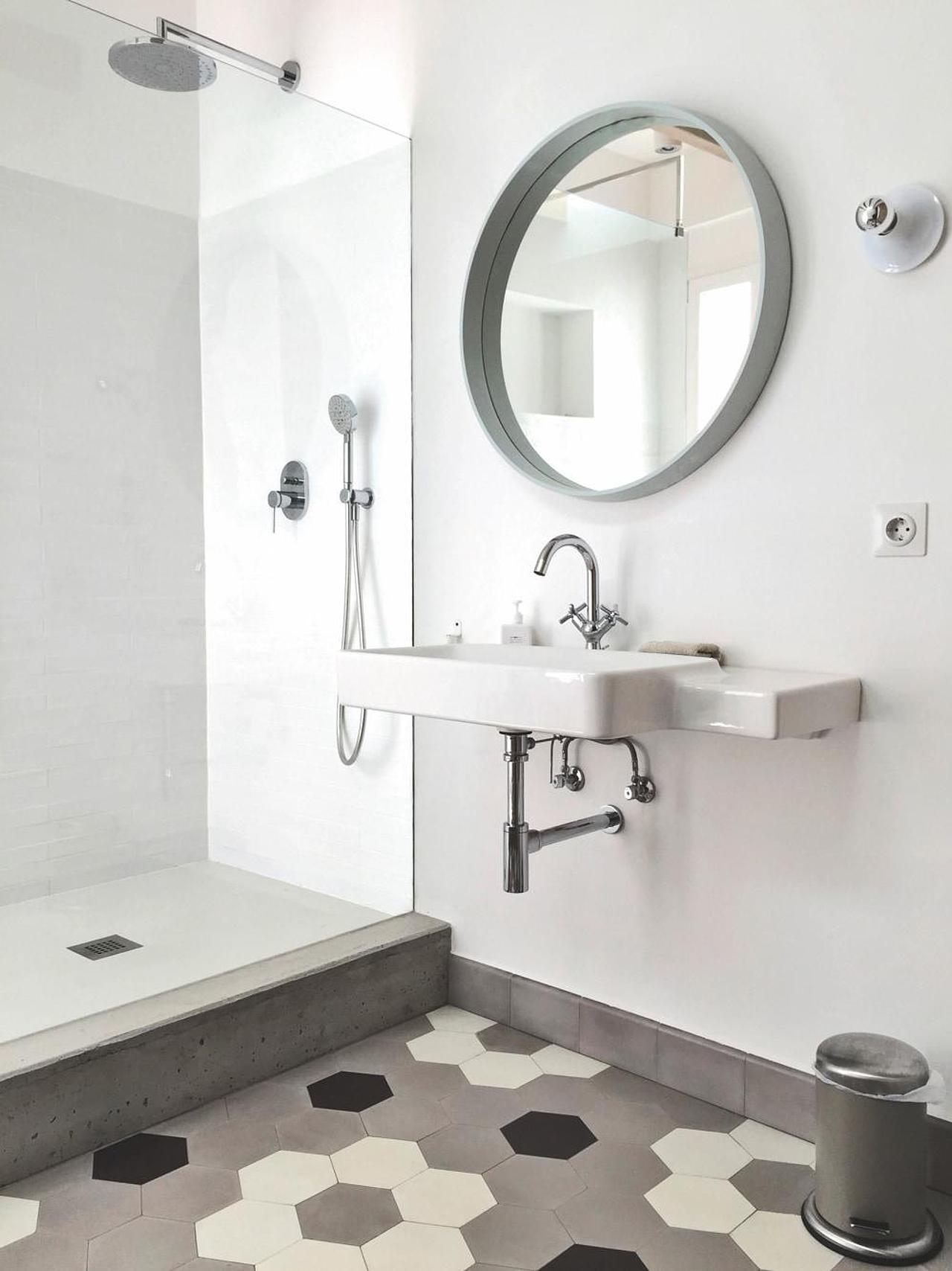 VIA Sechseckplatten im Bad 