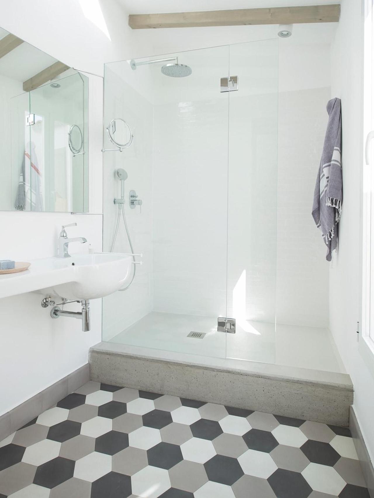 VIA Sechseckplatten im Bad 