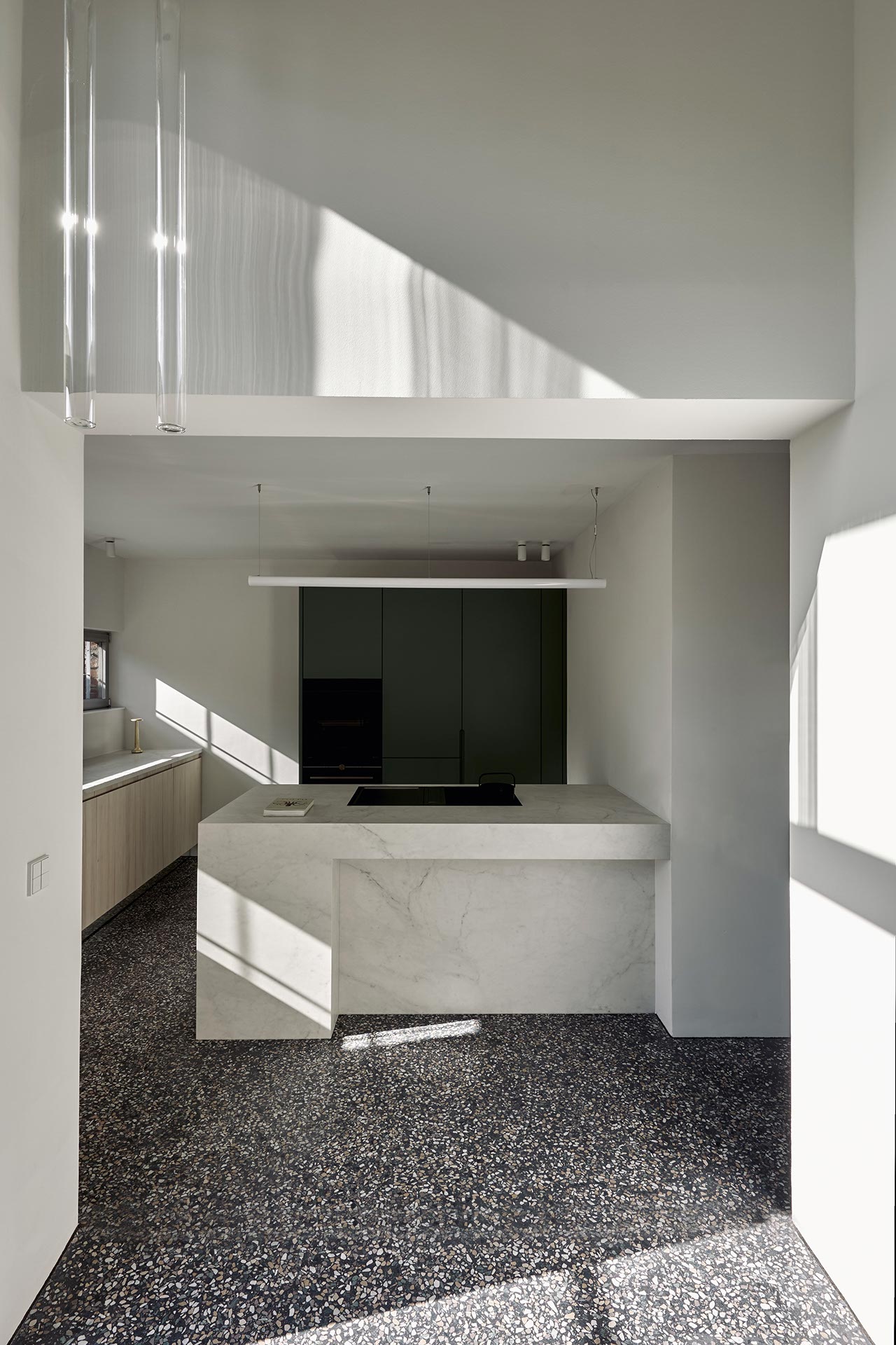 VIA Terrazzo in Architektenhaus Kueche 