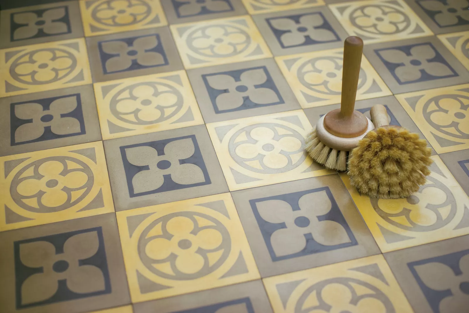 Zementfliese N° 51066/169