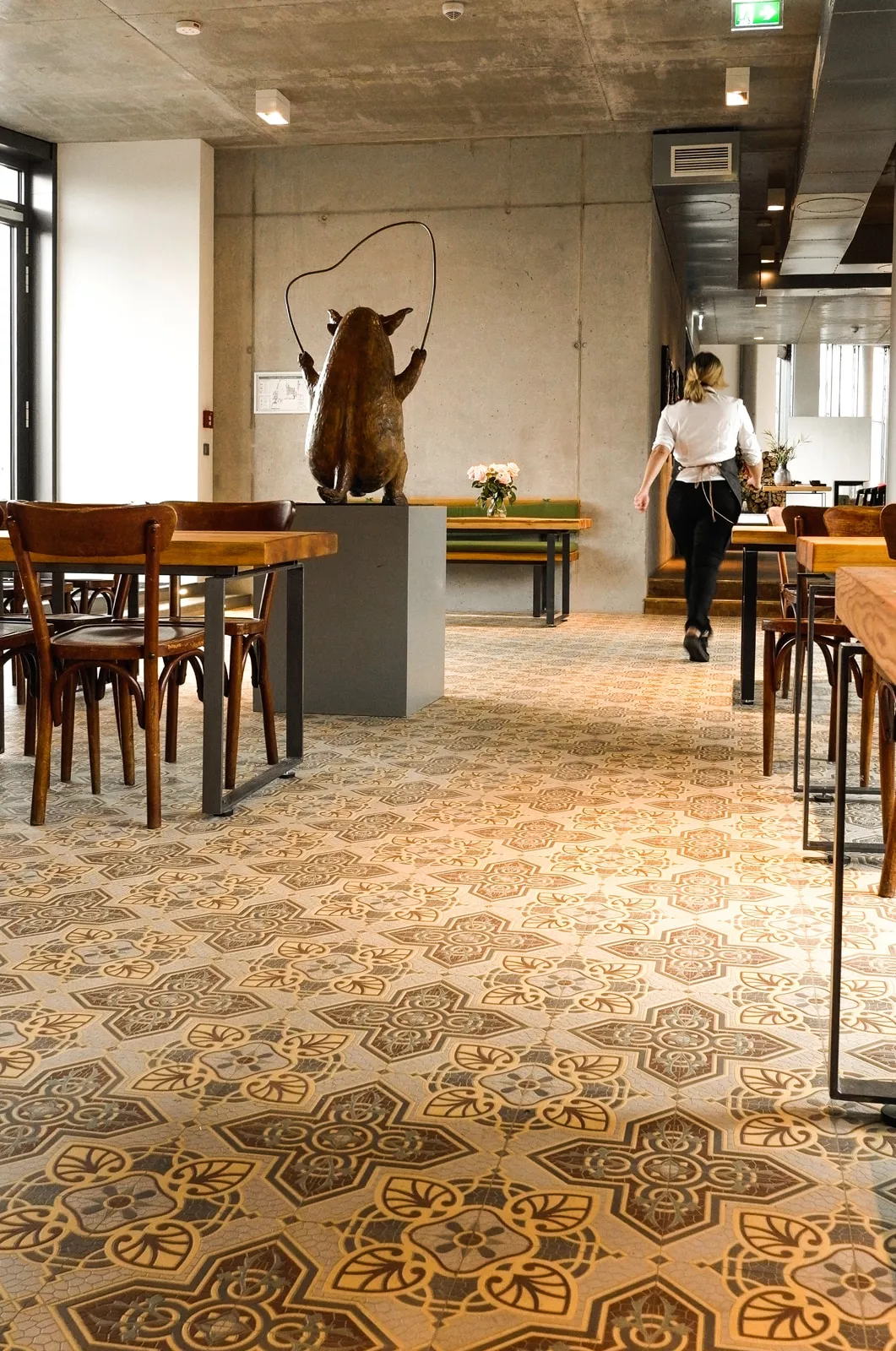 Zementfliese N° 41071 - Riffel