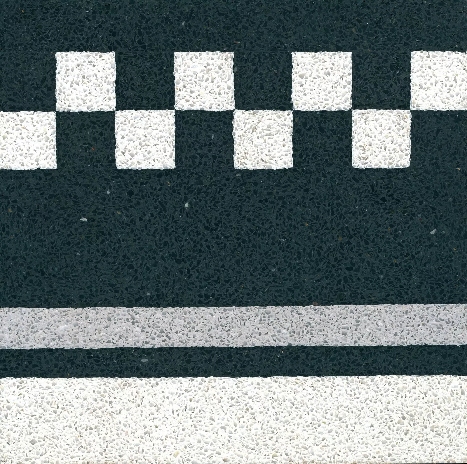 VIA Terrazzofliese in schwarz weiß