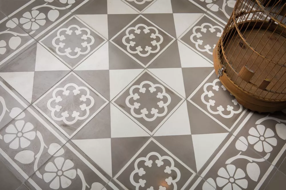 zementfliesen-via_zementplatten_51062_162_vogelk_fig_1