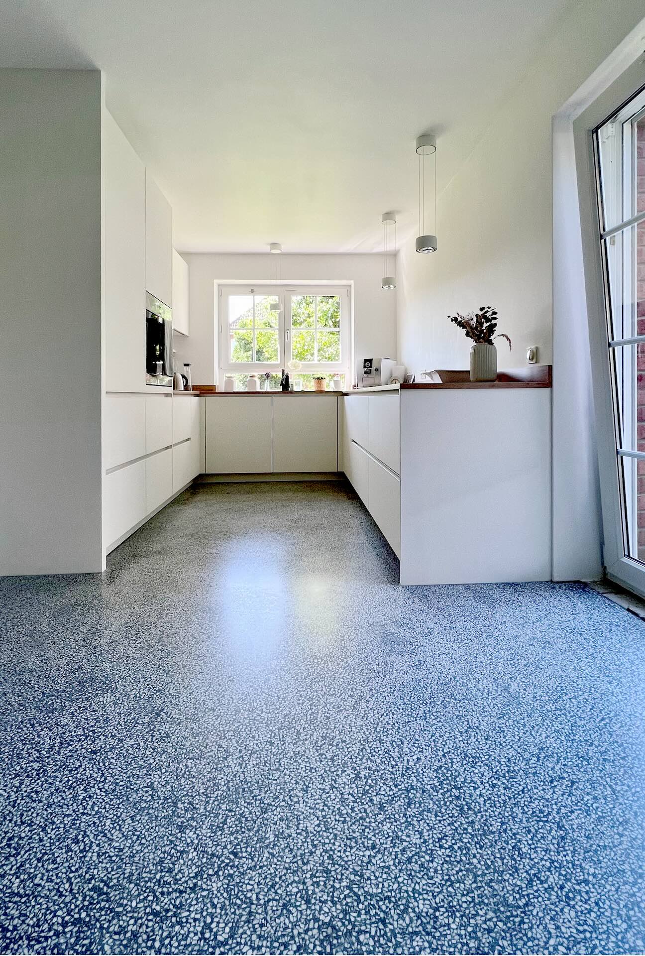 Terrazzo N° T02860
