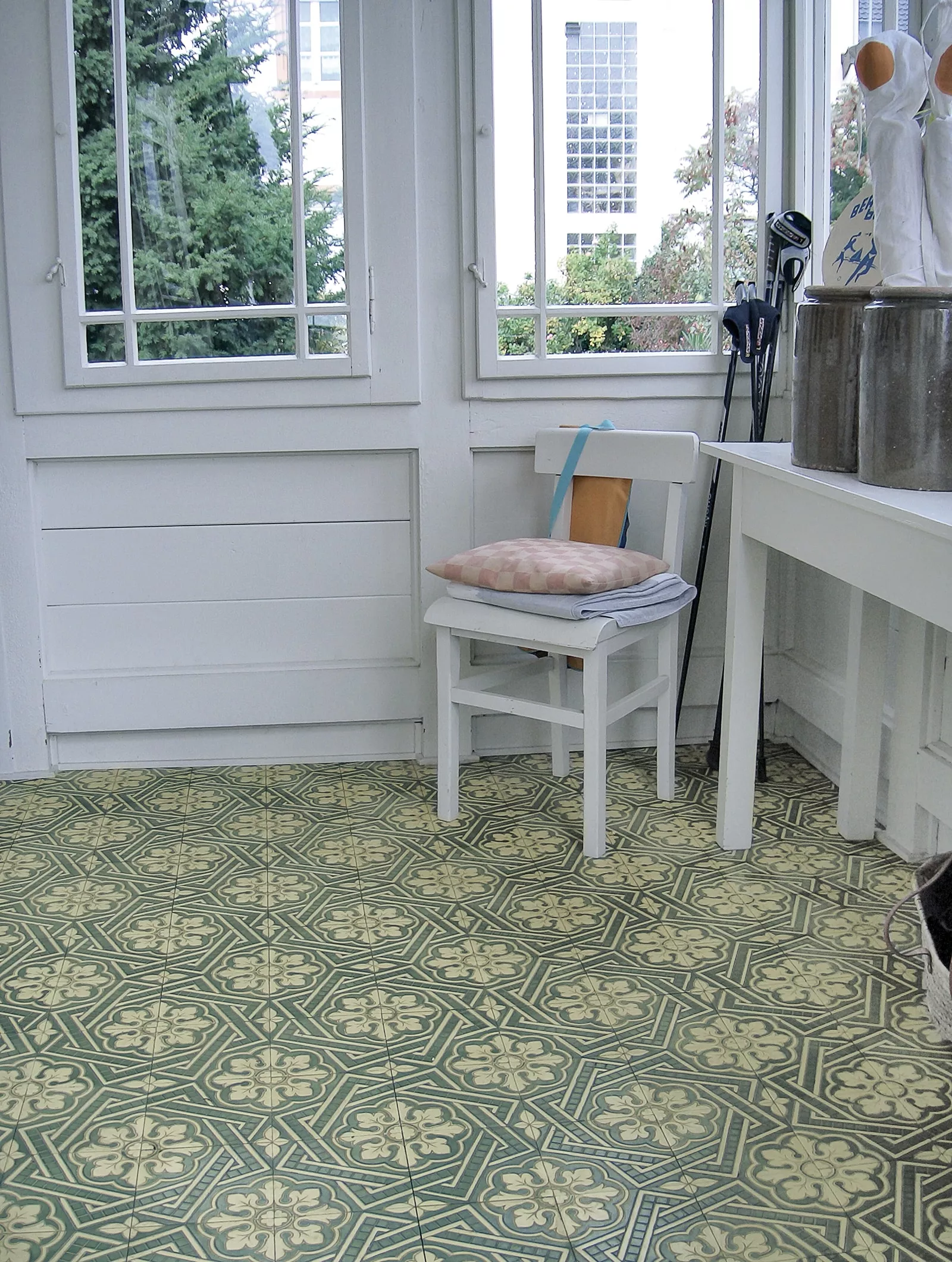 Zementfliese N° 40553 - Riffel