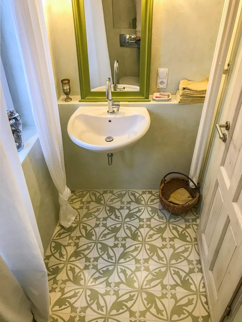 Zementfliese N° 10821