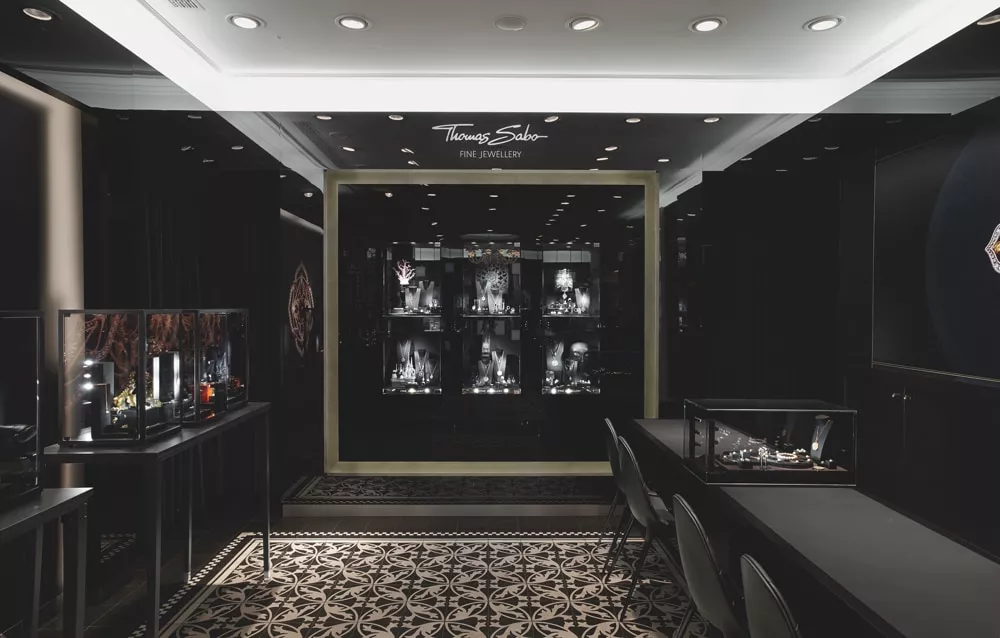 via_terrazzoplatten_710801_schmuckladen