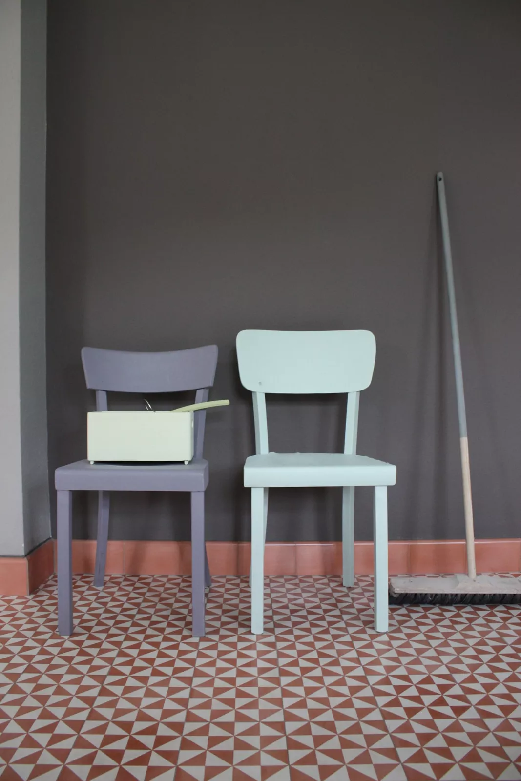 Kreidefarbe Pelikangrau N° 609