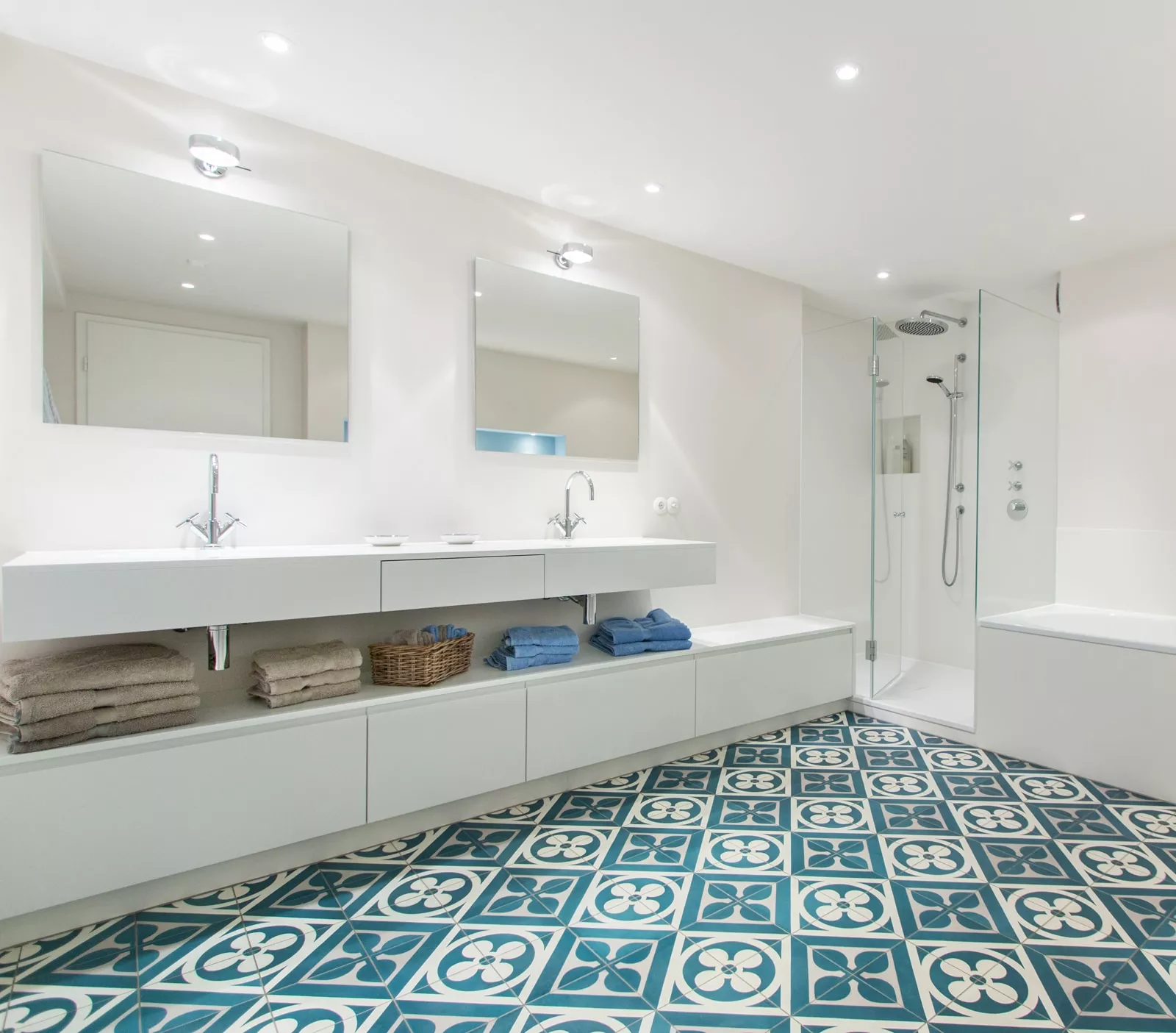 Zementfliese N° 13143