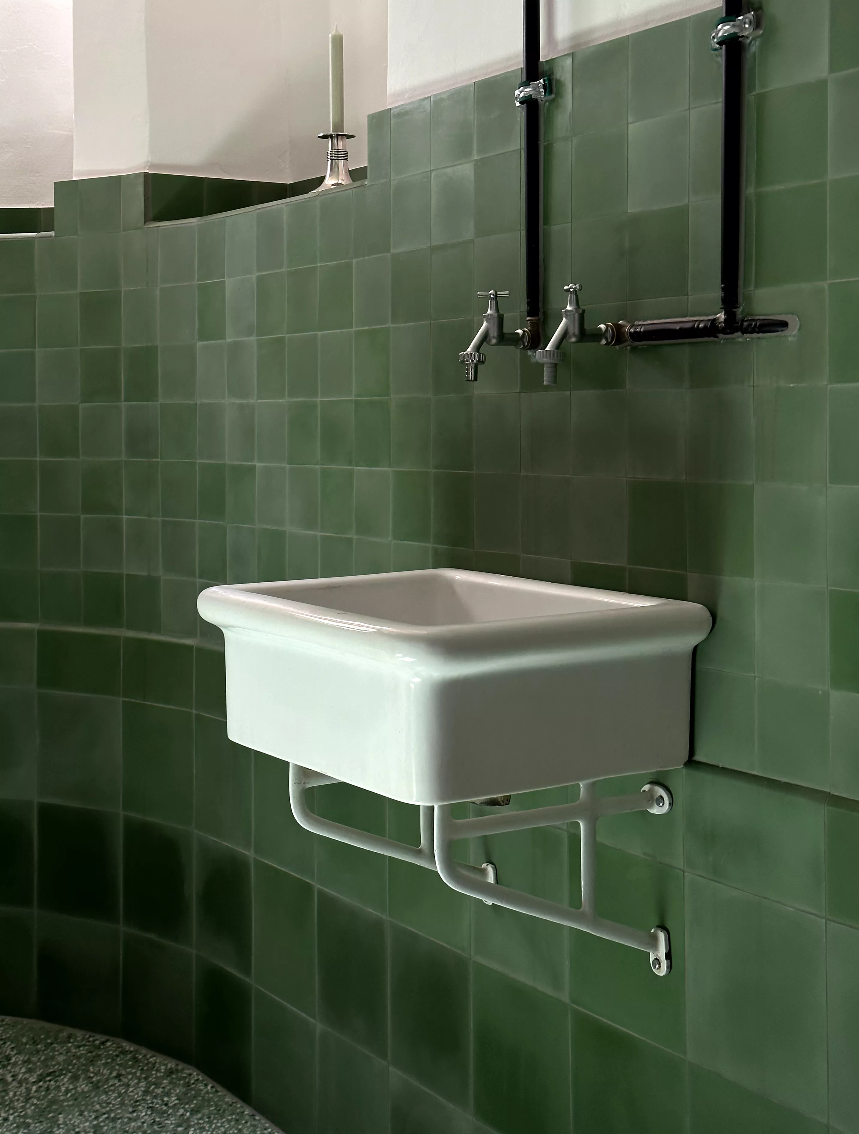 Zementfliese graugrün N° 53