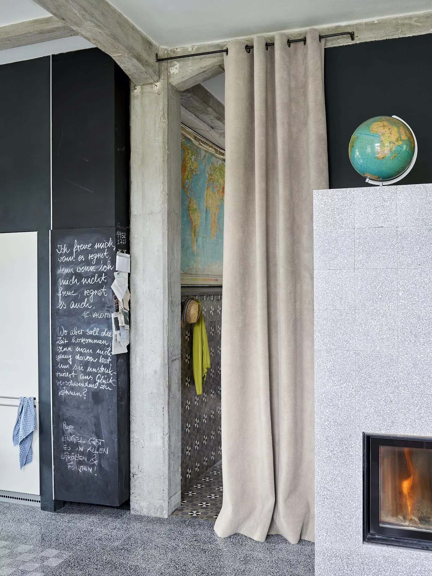 Kombination VIA Terrazzoplatten mit Zementfliesen