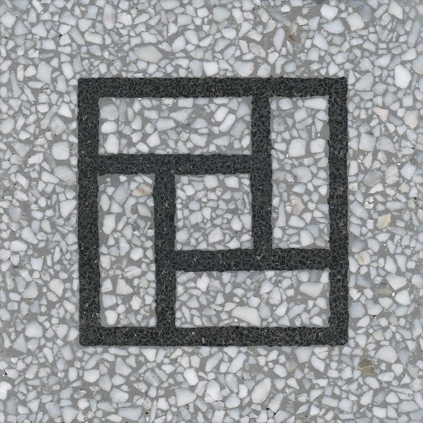 VIA Terrazzoplatte grob mit schwarzem Muster