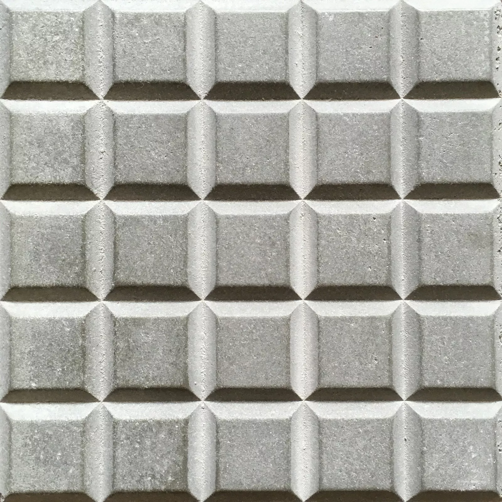 Trottoirplatte mit viereckigem Muster