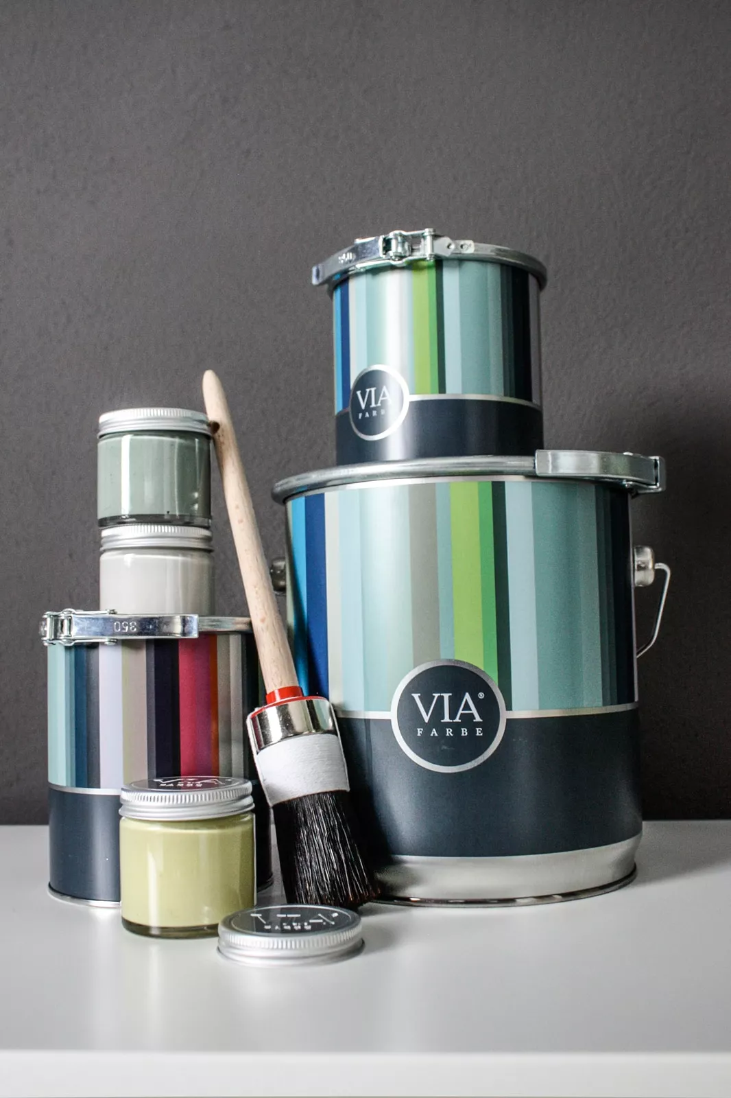 VIA-Kreidefarbe-Gläschen-Pinsel-Dose-B