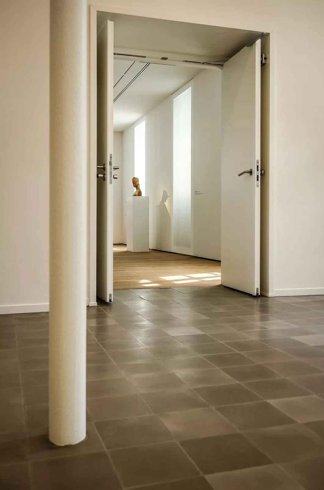 Zementfliese graubraun N° 54