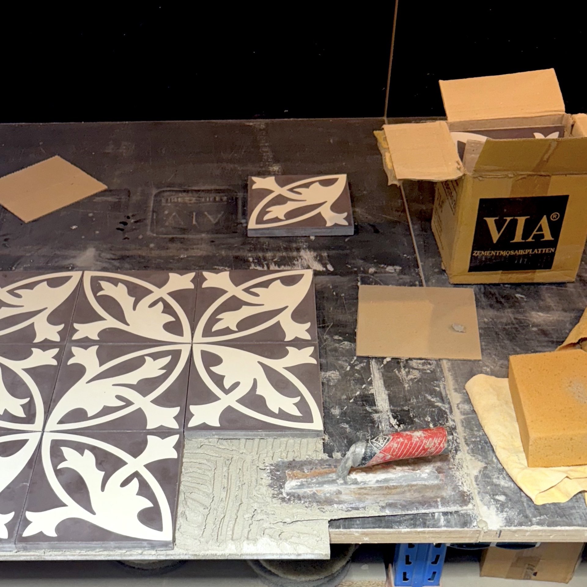 vierteiliges Bild mit dem Thema Verlegeseminar