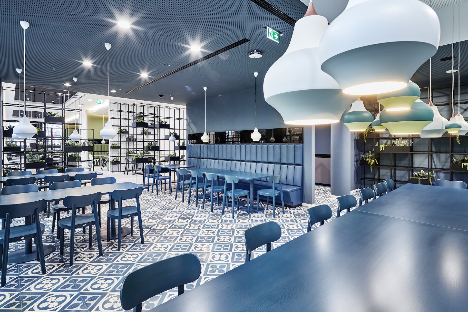 Zementfliese N° 13143