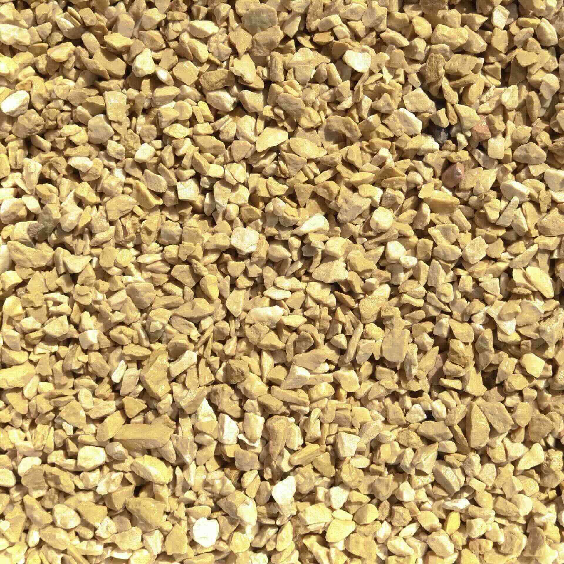 terrazzo_goldgelber_splitt_gestein