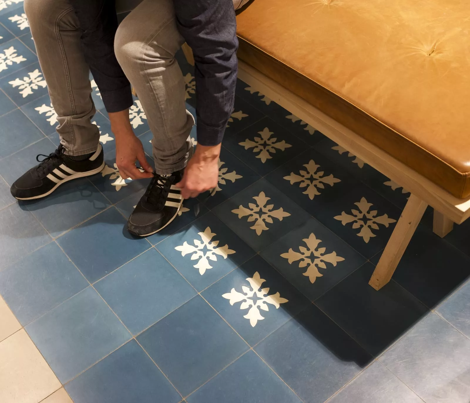 Zementfliese dunkelblau N° 43