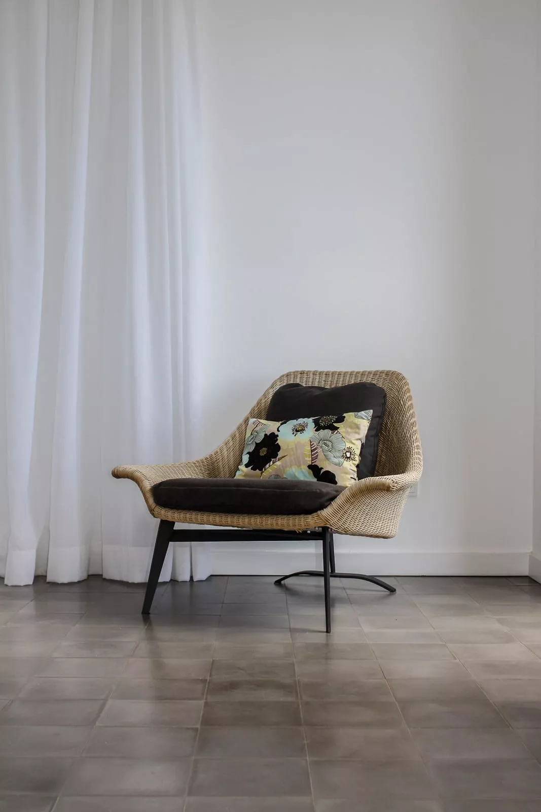 Zementfliese graubraun N° 54