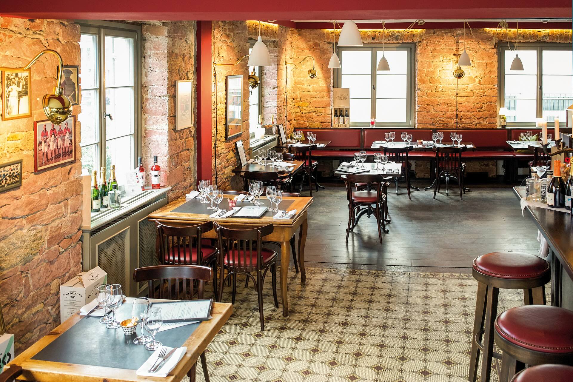 Zementfliese N° 51009/140 - Riffel