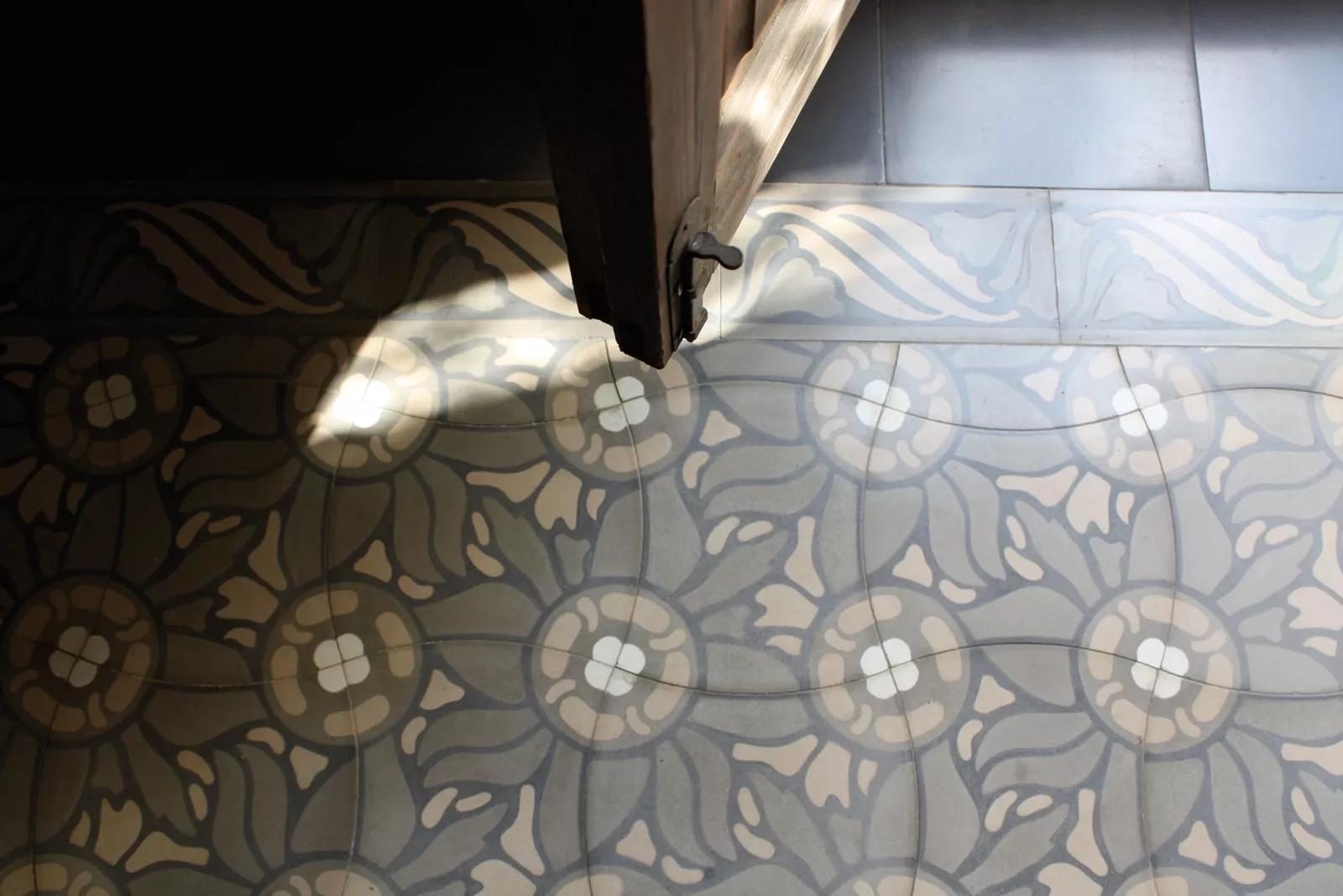 Zementfliese N° 12154